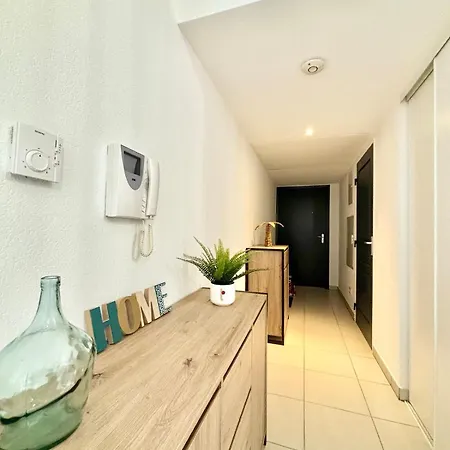 Nid Douillet Renove Et Tramway A 1 Min Apartment