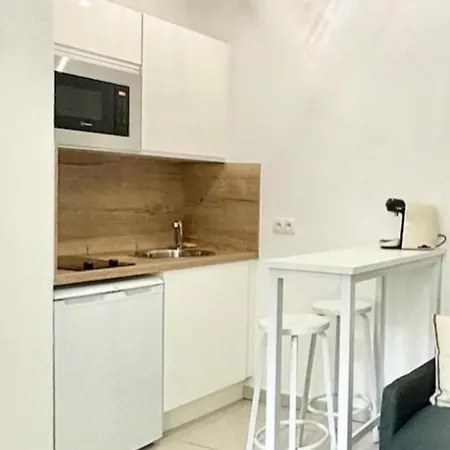 Nid Douillet Renove Et Tramway A 1 Min